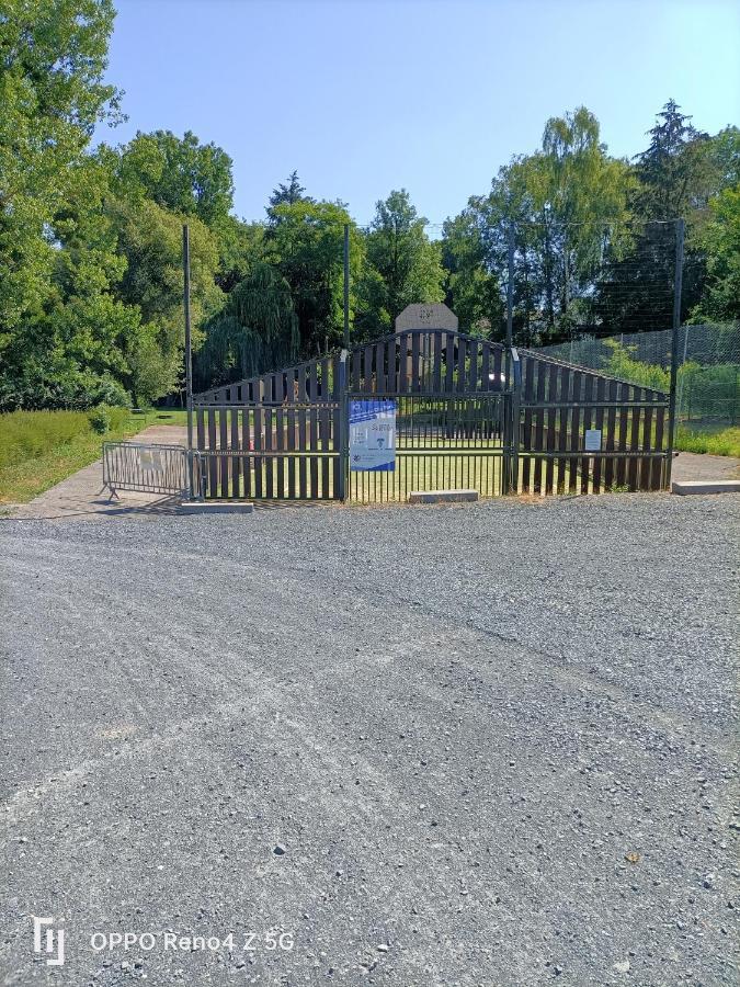 Gite Insolite Le Pressoir En Touraine Vallières-les-Grandes Eksteriør billede