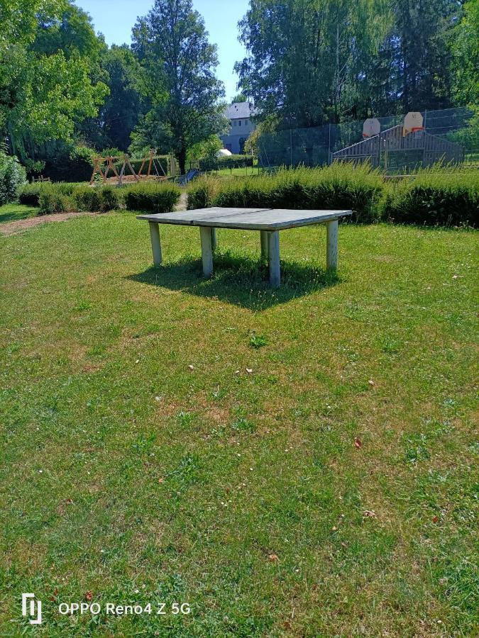 Gite Insolite Le Pressoir En Touraine Vallières-les-Grandes Eksteriør billede